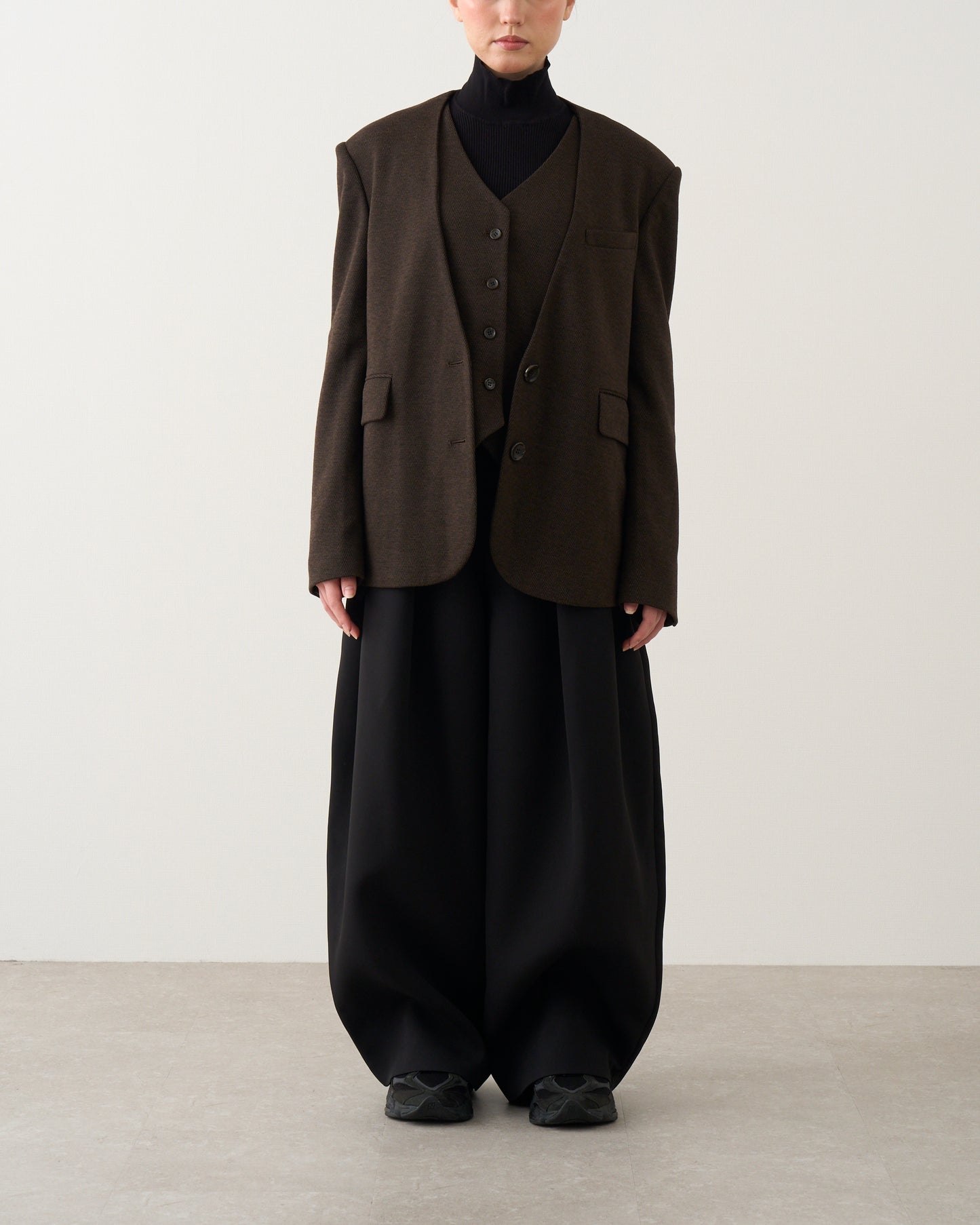 ノーカラーレイヤードジャケット_Brown