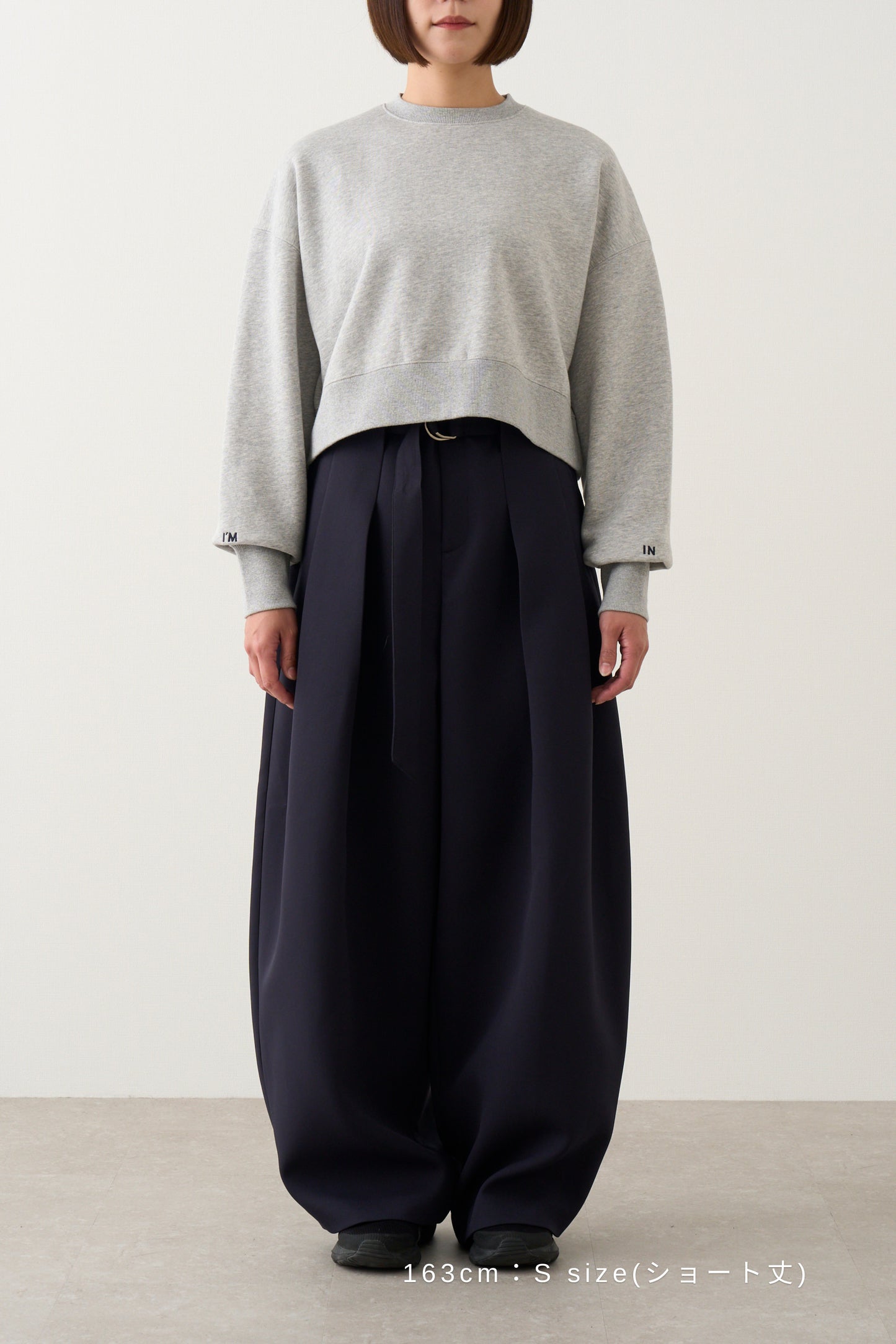 I'M IN ロゴスウェットトップス_Gray
