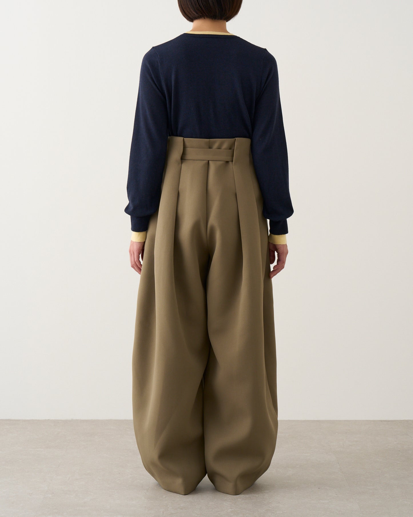タックベルトパンツ_Khaki