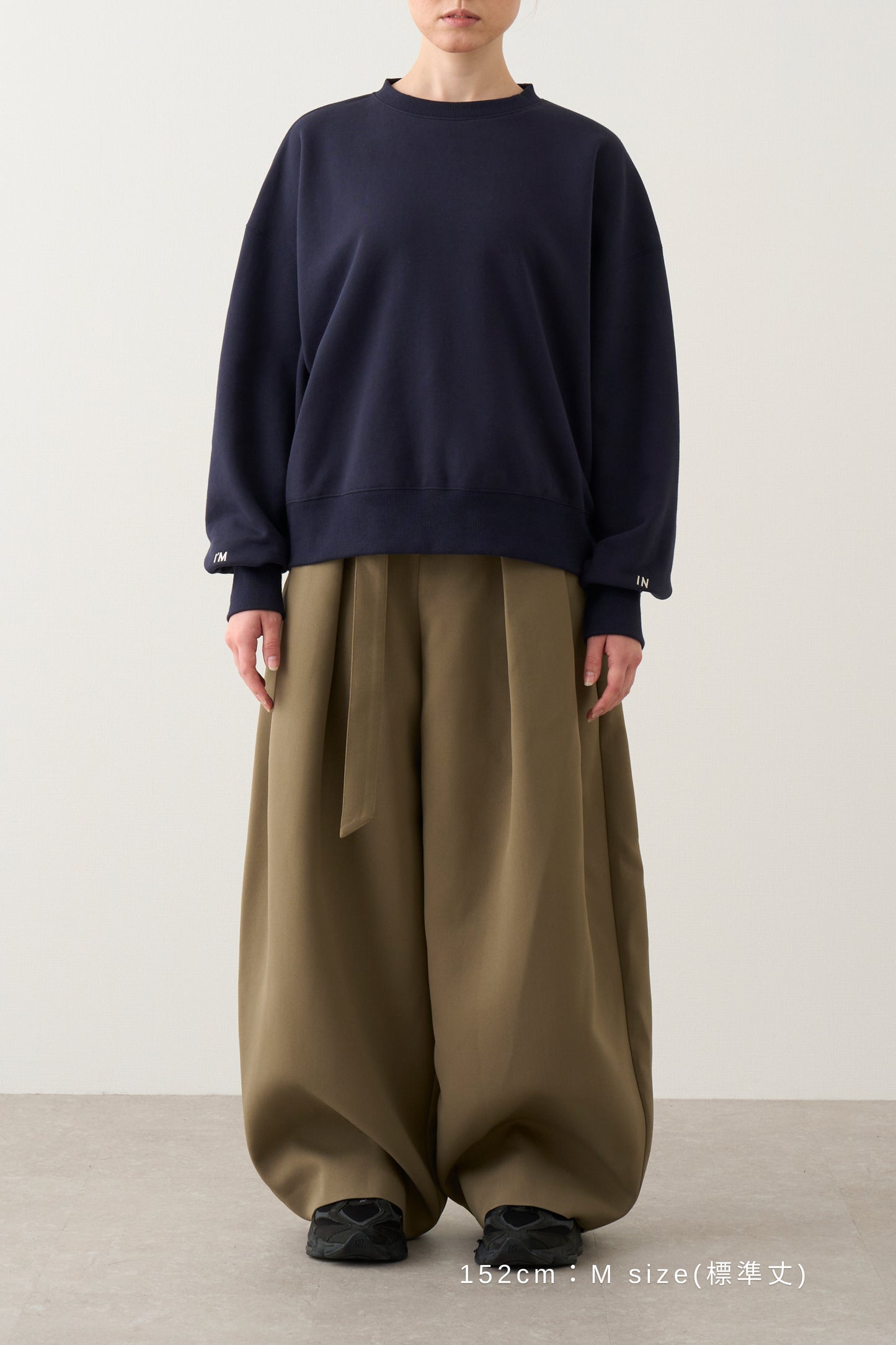 I'M IN ロゴスウェットトップス_Navy