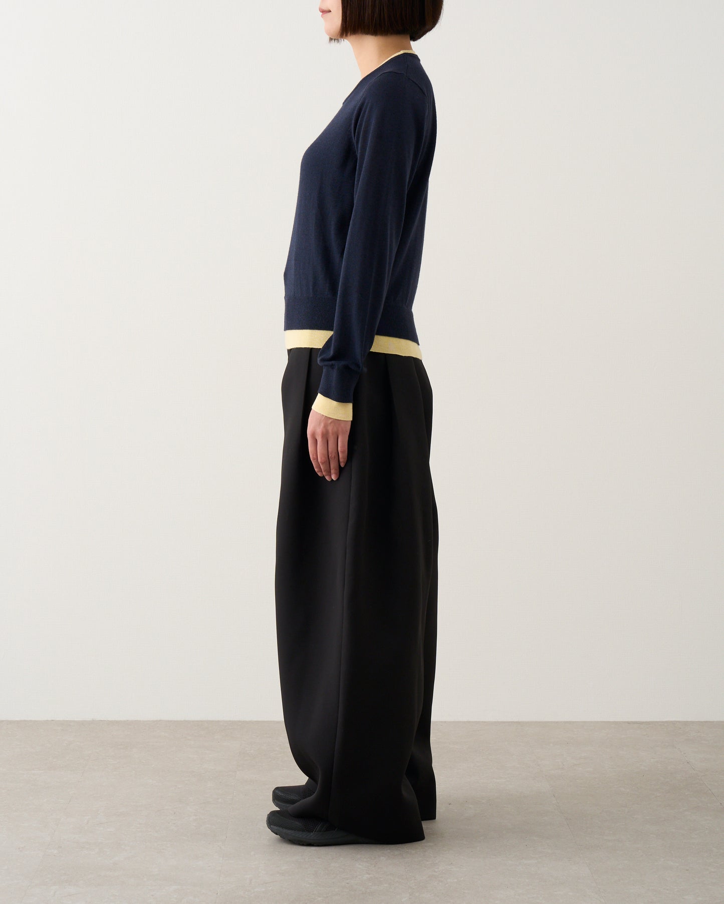 ラインカラーニット_Navy