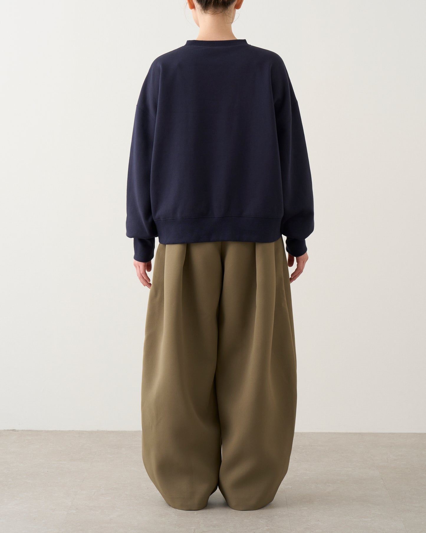 I'M IN ロゴスウェットトップス_Navy