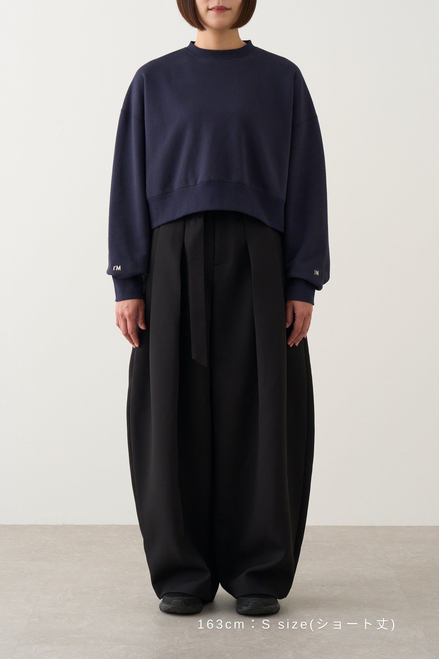 I'M IN ロゴスウェットトップス_Navy