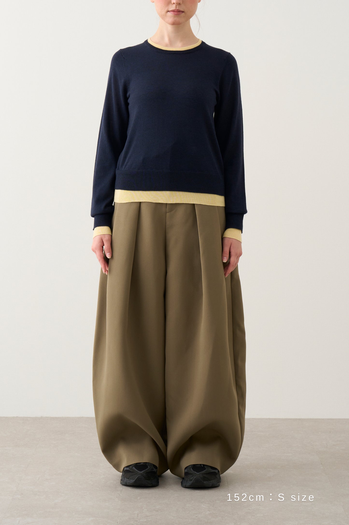 ラインカラーニット_Navy