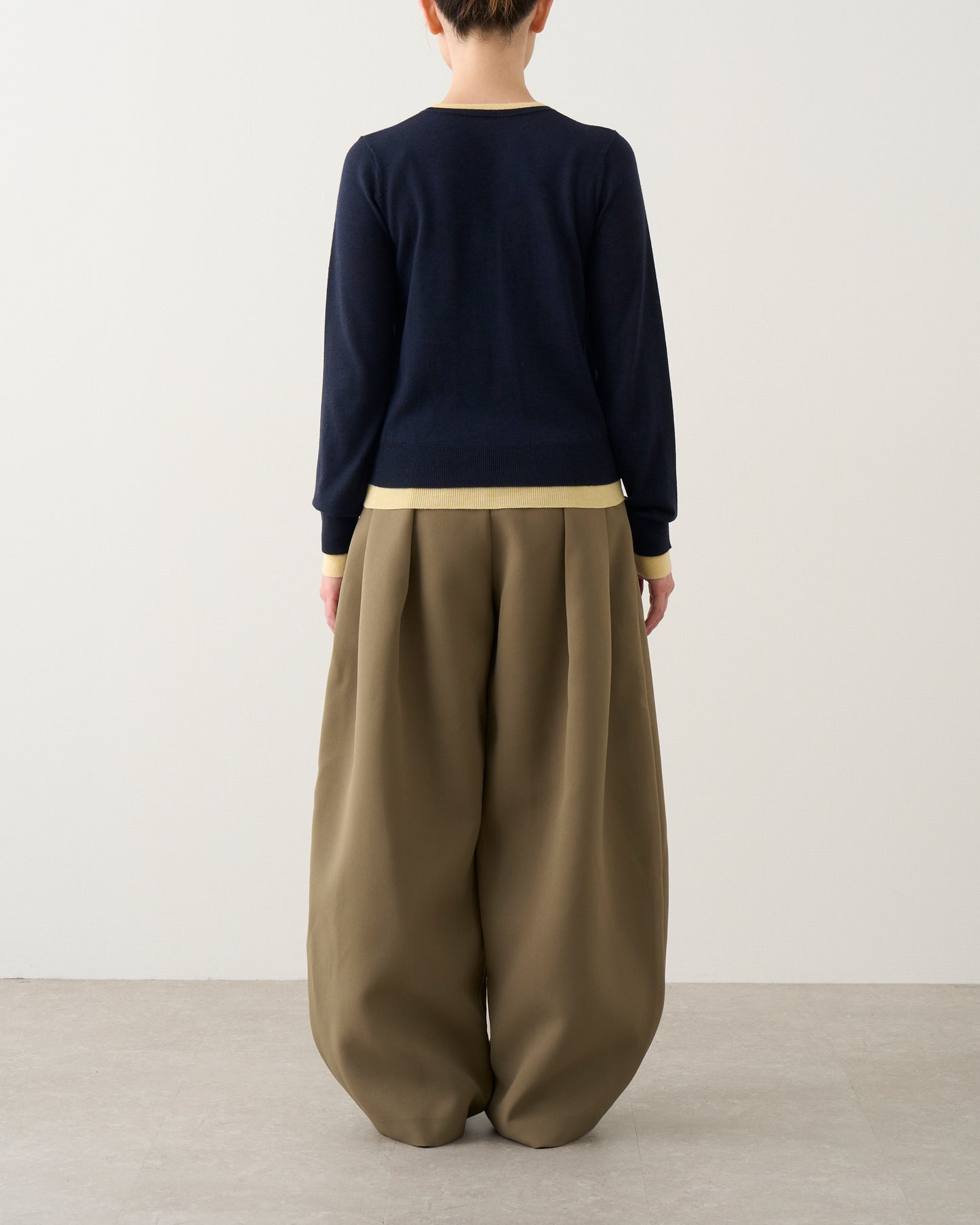 ラインカラーニット_Navy